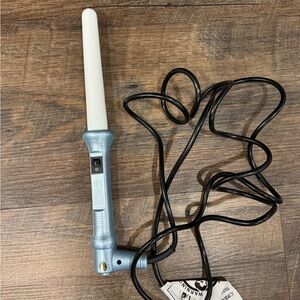 Proliss Diamond Twister curling iron wand in ice blue metallic color